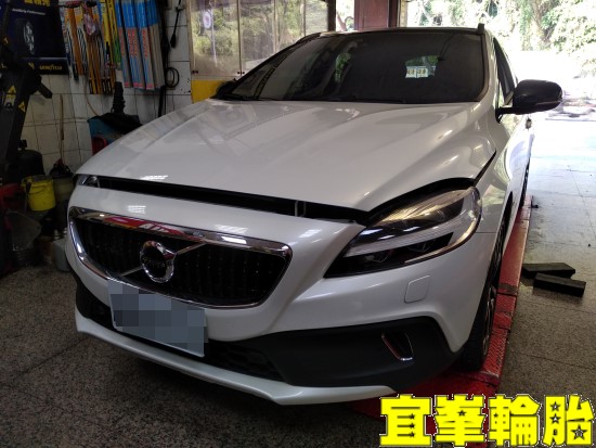 VOLVO V40 發動不能 Banner 57001 紅牛電瓶