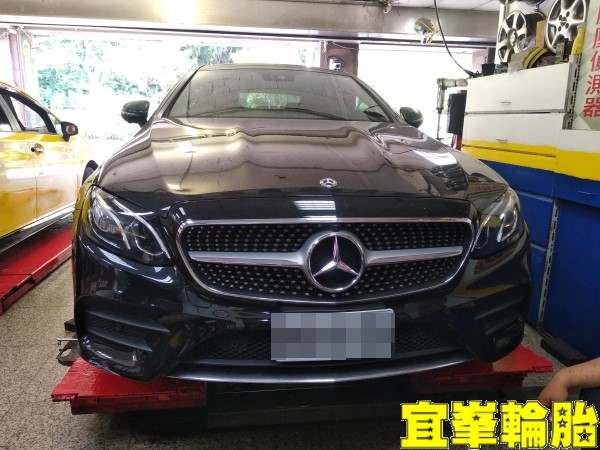 Mercedes-Benz E400 W238 Michelin PILOT SPORT 5 245/40/19 275/35/19 3D四輪定位