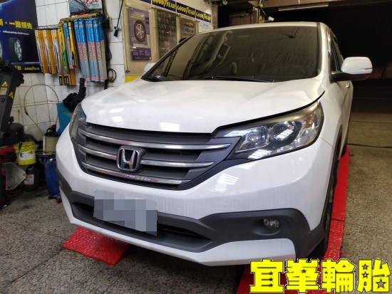 HONDA CR-V SELENIA 5W40 輪胎對調 引擎空氣濾芯更換