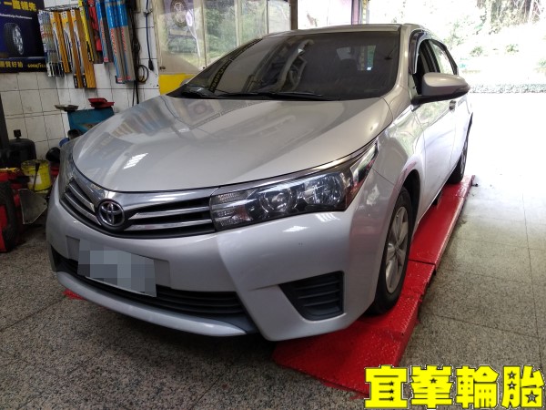 TOYOTA ALTIS SELENIA 5W40 輪胎對調