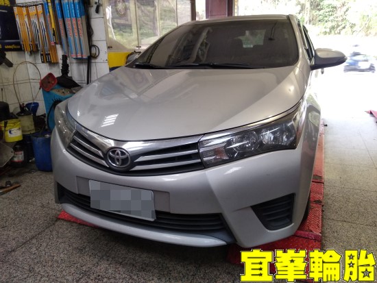 TOYOTA ALTIS SELENIA 5W40 輪胎對調