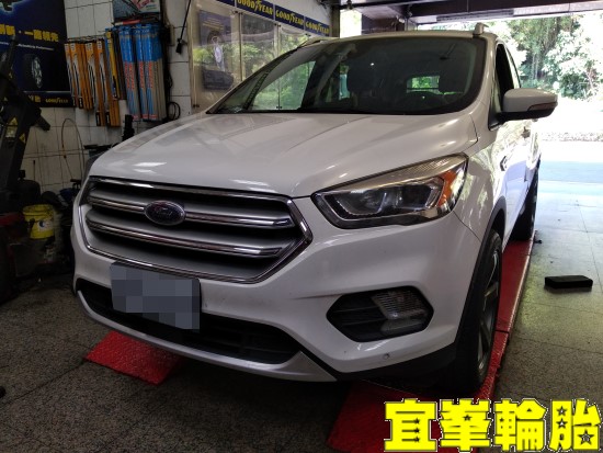 FORD KUGA 高速煞車抖動 BOHENG前劃線碟盤跟換 Goodyear EfficientGrip Performance SUV 235/50/18 3D四輪定位