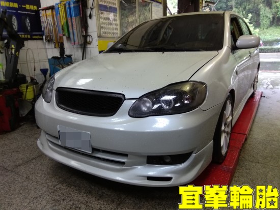 TOYOTA ALTIS SELENIA 10W40  輪胎對調