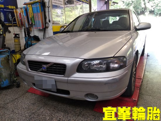 VOLVO S60 OZ煞車碟盤 RH來令片更換