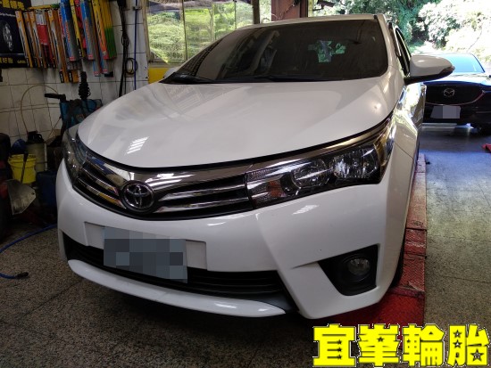 TOYOTA ALTIS SELENIA 5W40 輪胎對調