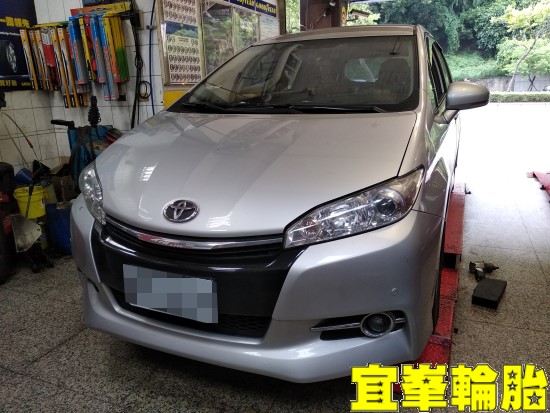 TOYOTA WISH SELENIA 5W40 輪胎對調