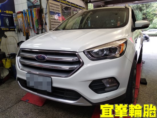 FORD KUGA Goodyear EfficientGrip Performance SUV 235/50/18胎圈最佳化平衡 3D四輪定位 煞車抖動 碟盤車銷研磨