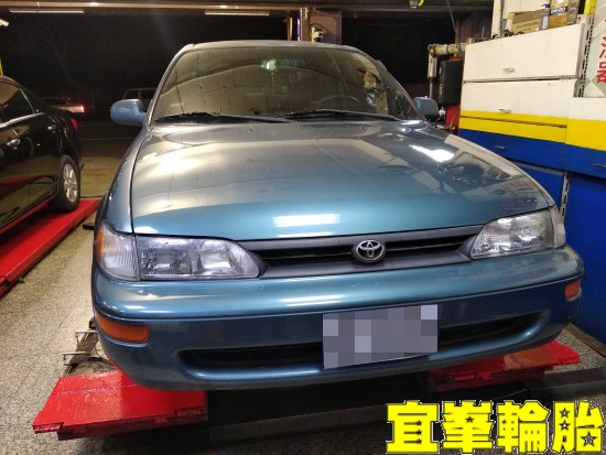 TOYOTA COROLLA  Yokohama AE01F 185/65/14 3D四輪定位