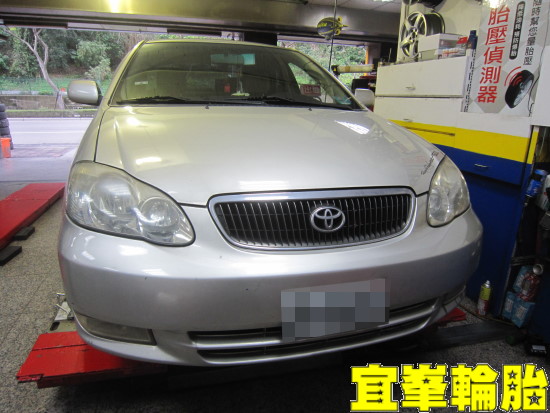 TOYOTA ALTIS 自備機油保養 Assurance TripleMax 205/55/16 3D四輪定位