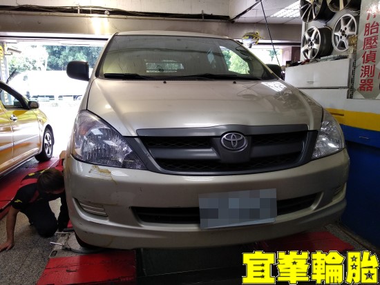 TOYOTA INNOVA SELENIA 10W40 GRO 50% 水箱精 TUTELA TOP 4/S 煞車油更換