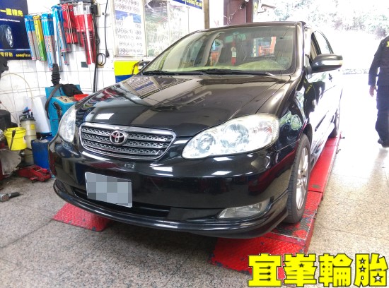 TOYOTA ALTIS  SELENIA 5W40  BOHENG陶瓷競技前來令極致安裝 碟盤車銷研磨