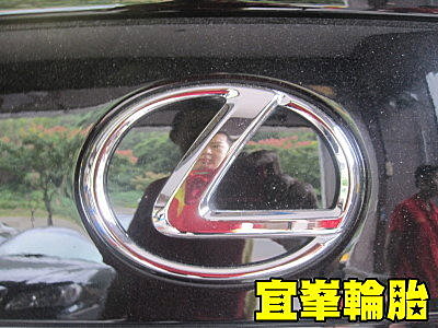 碟盤方向大不同!
