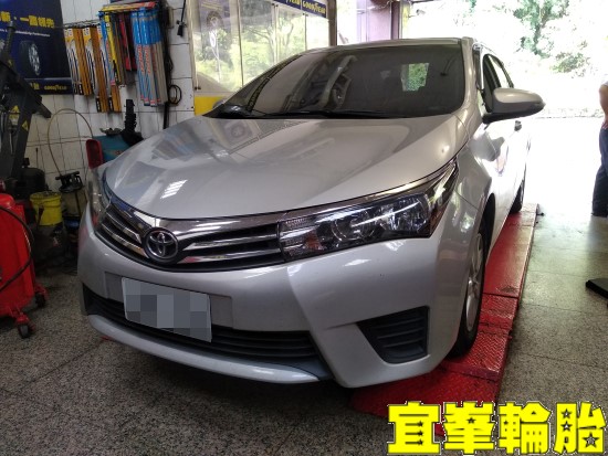 TOYOTA ALTIS SELENIA 5W40 輪胎對調