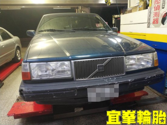 VOLVO 940 Yokohama AE01F 195/60/15 3D四輪定位