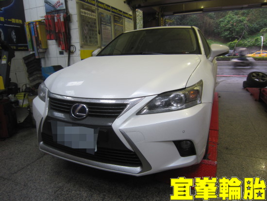 Lexus CT200H ORO W417 盲塞式TPMS極致安裝