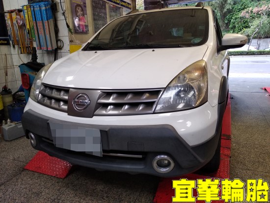 NISSAN LIVINA SELENIA 5W40 Goodyear AssuranceTripleMax2 185/65/15  3D四輪定位