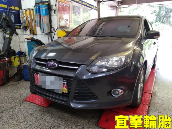 Ford Focus 美國固鉑Cooper tires Evolution C5 215/50/17 3D四輪定位