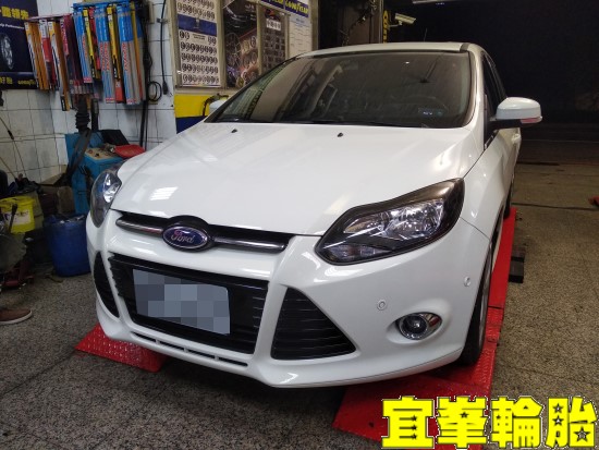 THE ALL-NEW FOCUS Goodyear ASYM-3 F1 Asymmetric-3 215/45/17
