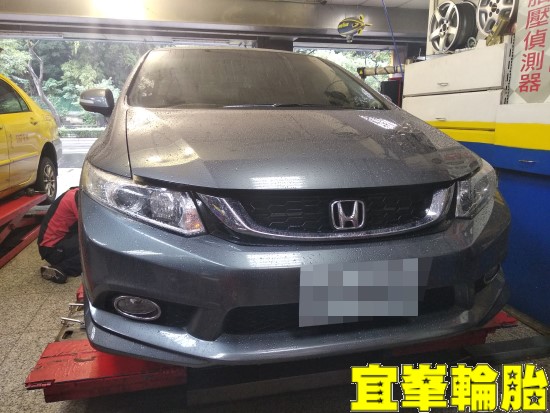 HONDA CIVIC9代 自備機油保養 火星塞皮帶煞車油更換 Goodyear EfficientGrip Performance 205/55/16 3D四輪定位