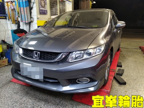 HONDA CIVIC 9.5代  Ravenol EHS 0W20  輪胎對調