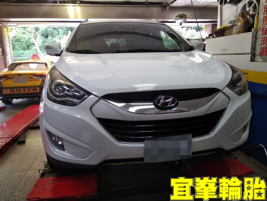 Hyundai ix35 Cooper Discoverer HTS 225/60/17 3D四輪定位