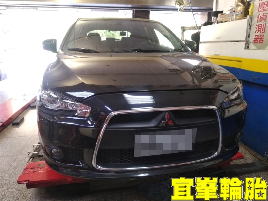 Mitsubishi Lancer Sportback 自備機油保養 輪胎對調 9986 燃油系統清潔劑