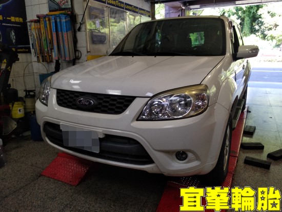 FORD ESCAPE SELENIA 5W40 車輛行駛異音 手煞車調整