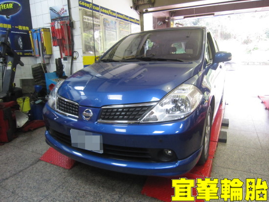 NISSAN TIIDA ORO W410 TPMS 極致安裝 Goodyear Assurance TripleMax 185/65/15 胎圈最佳化平衡 3D四輪定位