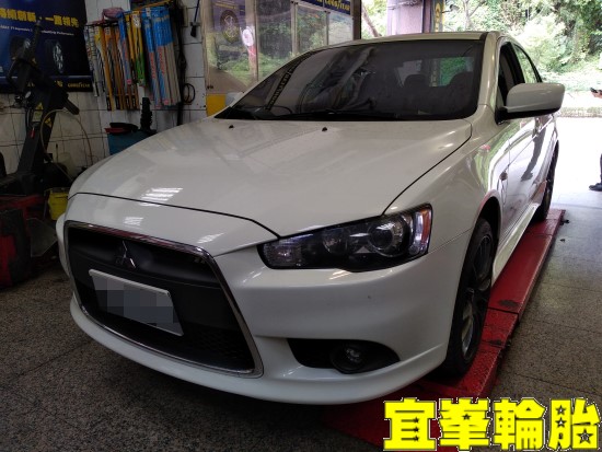 Mitsubishi Lancer Fortis 自備機油保養 KYB NEW-SR 藍筒避震器 Goodyear Eagle F1 Asymmetric 5 225/40/18 3D四輪定位