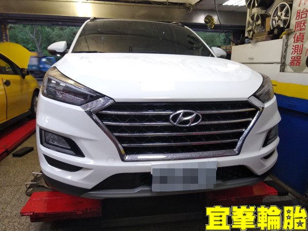 Hyundai Tucson 倍耐力 Pirelli Cinturato Rosso 225/55/18 3D四輪定位