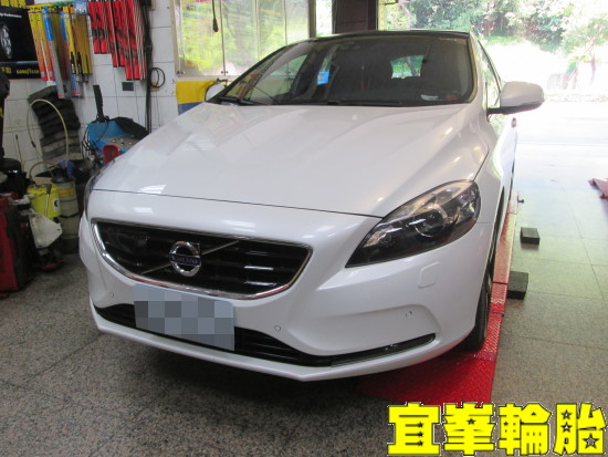 VOLVO V40 T5  AP Racing CP5200四活塞+330mm浮動碟