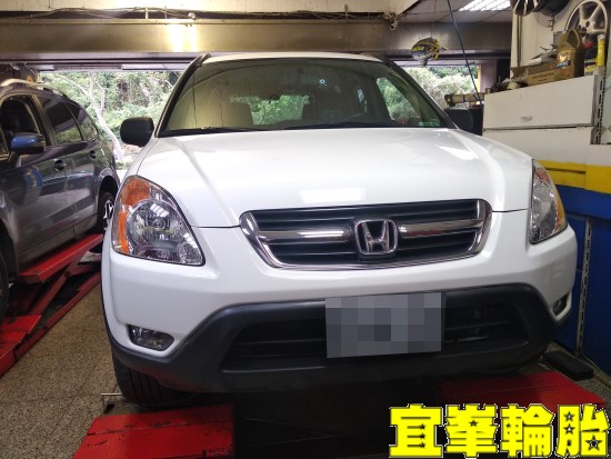 HONDA CR-V SELENIA 5W40 Goodyear EfficientGrip Performance SUV 215/65/16 胎圈最佳化平衡 3D四輪定位