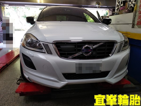 Volvo XC60 3D四輪定位