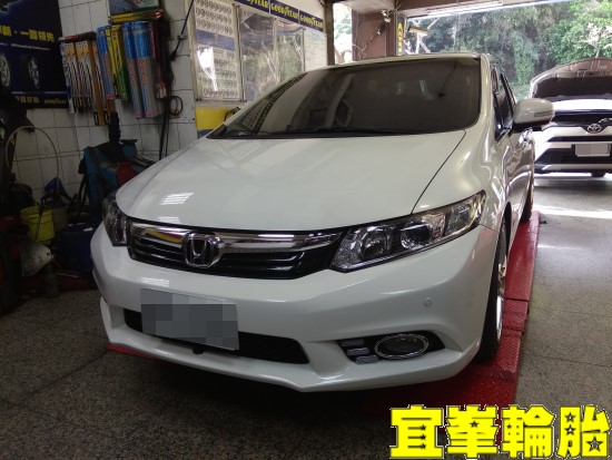 HONDA CIVIV 喜美九代 高速抖動 行駛偏向 胎圈最佳化平衡不能 3D四輪定位