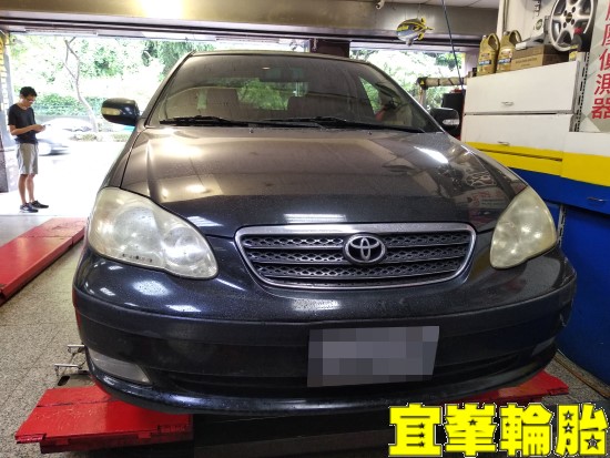 TOYOTA ALTIS SELENIA 5W40 輪胎對調 GS電池