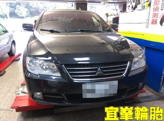 Mitsubishi  Lancer Fortis 3D四輪定位
