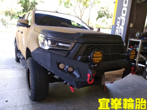 TOYOTA Hilux Nankang mt1 MT-1 275/65/18 胎圈最佳化平衡