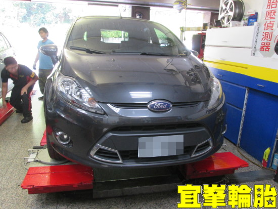 FORD FIESTA CPC2 195/50/16 3D四輪定位 S500-T TPMS極致安裝 胎圈最佳化平衡