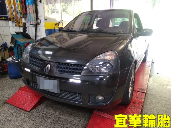 Renault Clio NS-2R 205/45/16 輪胎應力測量 胎圈最佳化平衡 3D四輪定位