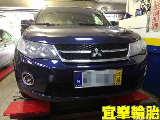 Mitsubishi Outlander   SELENIA 5W50 輪胎對調  SPR鋁合金螺帽