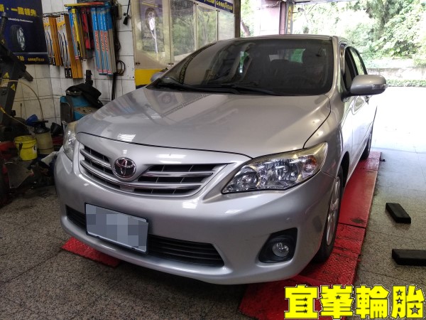 TOYOTA ALTIS SELENIA 5W30  後視鏡檢修