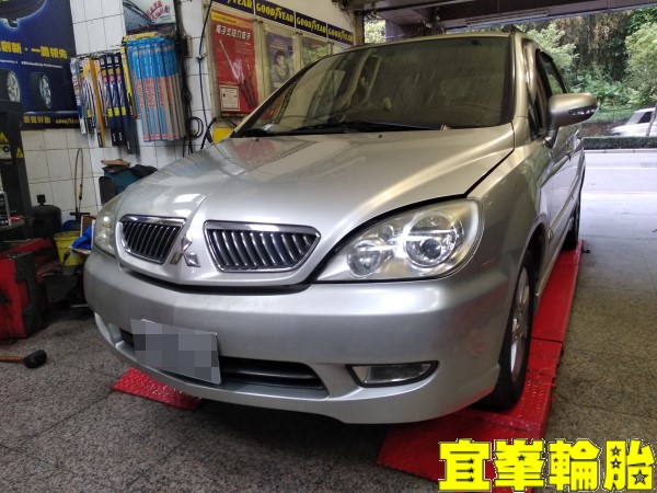 Mitsubishi Savrin SELENIA 5W50 輪胎對調
