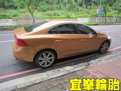VOLVO S60 235/40/18 ASYM-2 F1 Asymmetric-2 之蘇拉禮物篇~