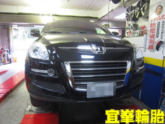 Luxgen 7 SUV  Goodyear EfficientGrip SUV 235/55/18 3D四輪定位