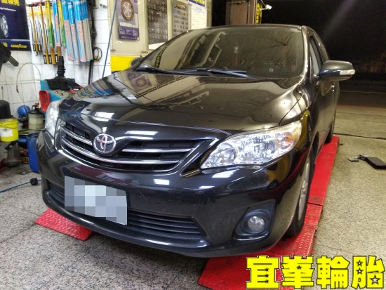 TOYOTA ALTIS  SELENIA 5W30  輪胎對調