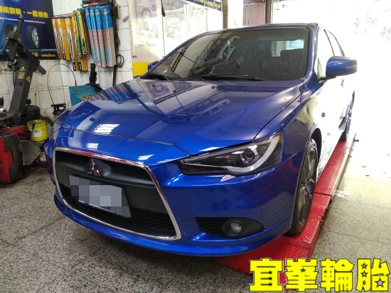 Mitsubishi Lancer Sportback PAGID陶瓷後來令片極致安裝 輪胎對調
