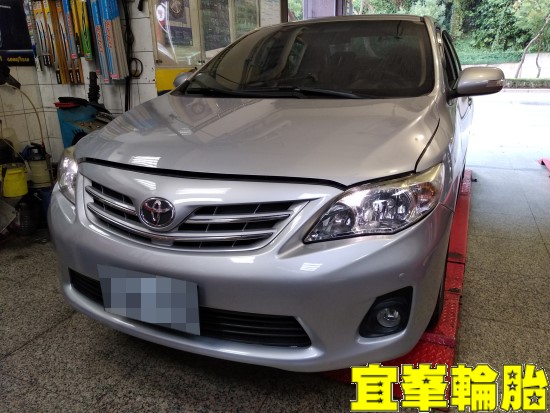 TOYOTA ALTIS SELENIA 5W30  輪胎對調