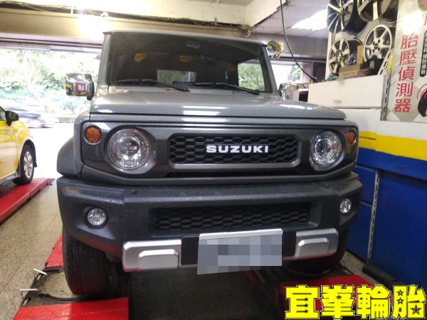 Suzuki Jimny 車輛行駛偏向 輪胎偏磨耗 3D四輪定位