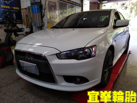 Mitsubishi Lancer Fortis 自備機油保養 自備水箱精更換