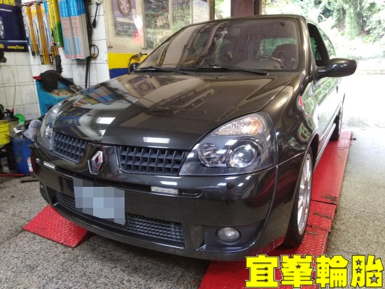Renault Clio NS-2R 205/45/16 輪胎應力測量 胎圈最佳化平衡 3D四輪定位